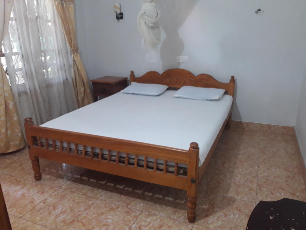 New Land Guest House Batticaloa Exterior foto