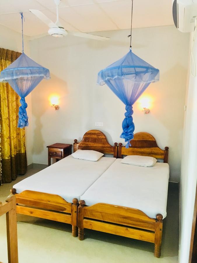 New Land Guest House Batticaloa Exterior foto